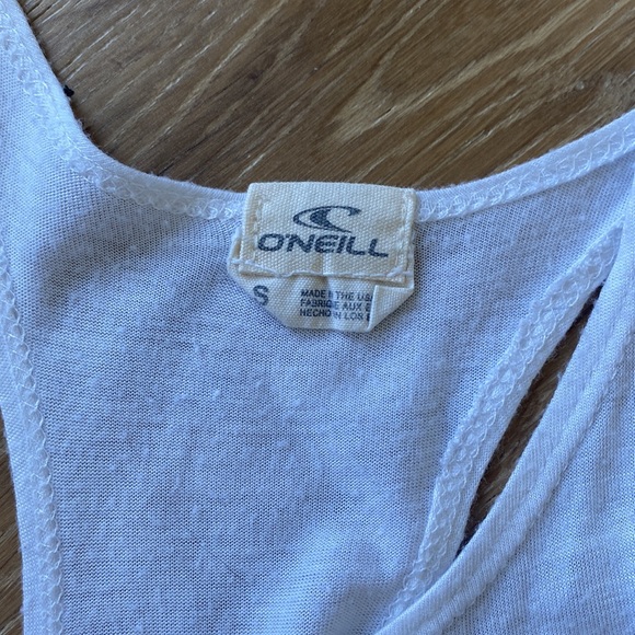 O’Neill white sunflower tank top - Picture 2 of 3